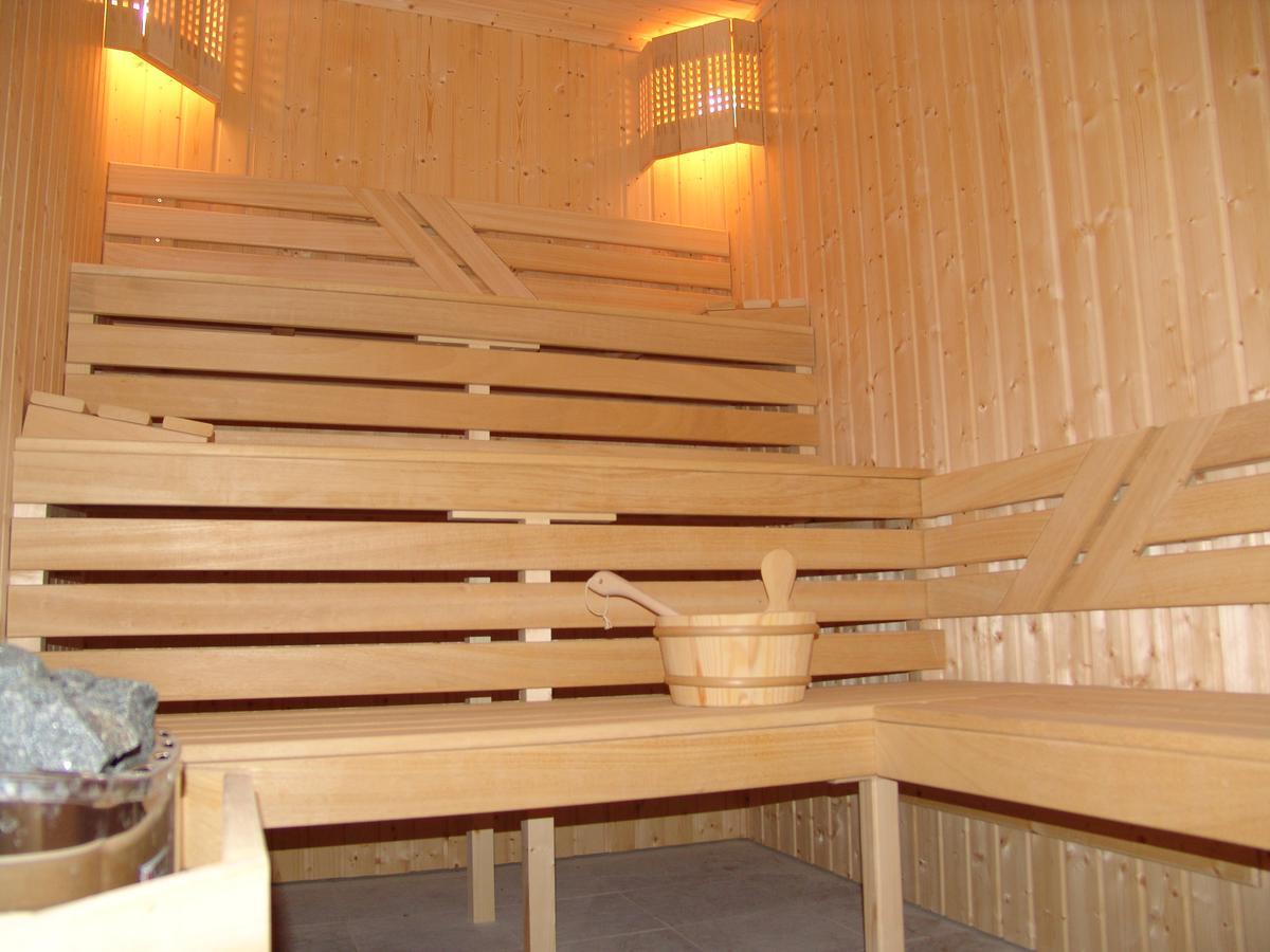 Hotel Lovecs Kültér fotó